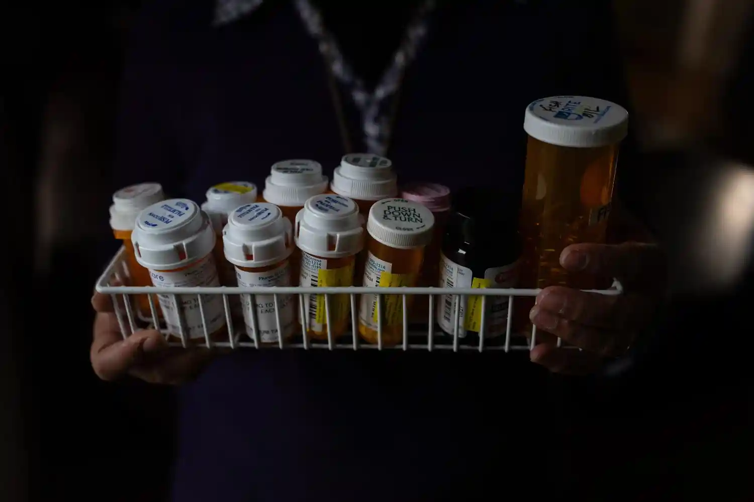Takeaways from AP‑KFF Investigation into Allegations of Medical Neglect by Detainees in ICE Custody /images/ice-detainee-medical-neglect-ap-kff.webp